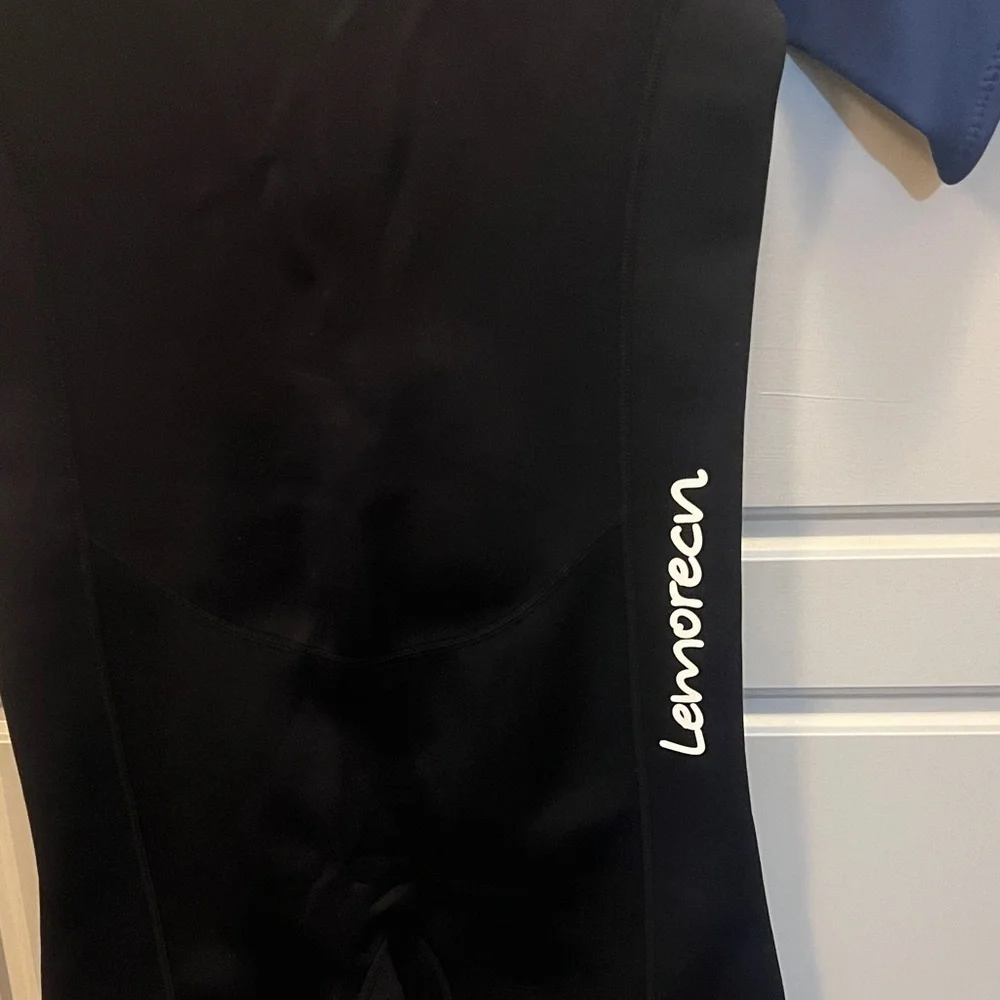 Lemorecn Youth Shorty Wetsuit Size 16 scuba diving snorkeling